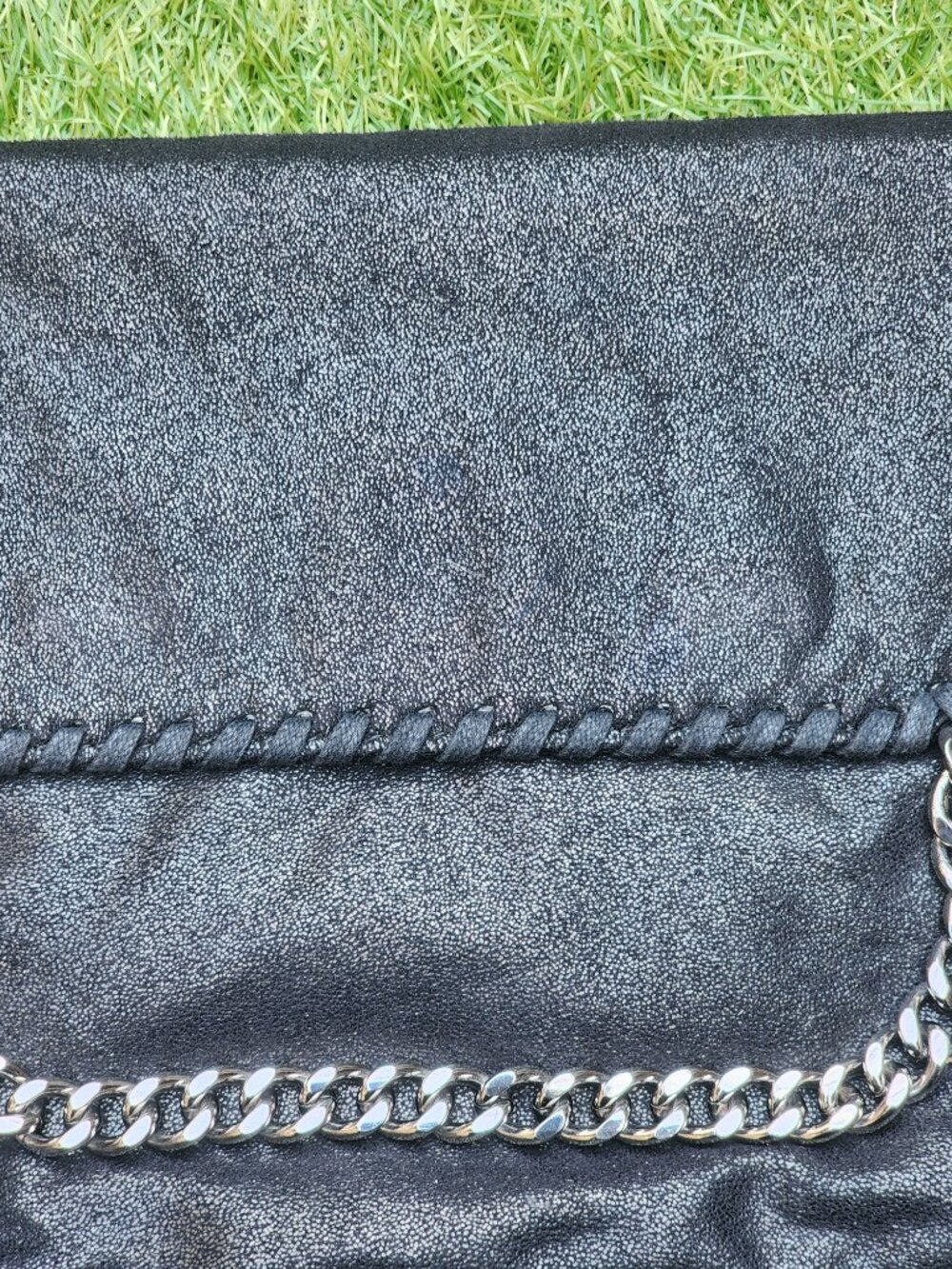 Stella McCartney Falabella bag in black - Picture 4 of 11